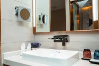 Yuntian InterContinental Hotel (Guangfeng Bus Terminal Branch) Hotels near Yongfeng Bridge