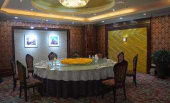 Urumqi Xilaishun Hotel