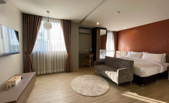 The Rise Suites Hotel, Chiang Mai