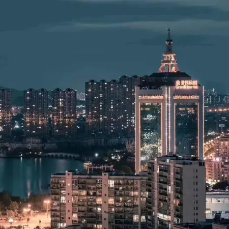 Grand Honor International Hotel