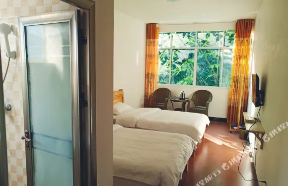 平武清源羌寨農家樂