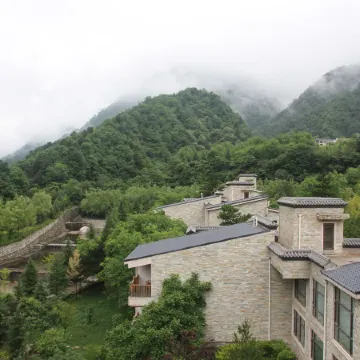 Jinyuan Pangu Mountain Villa