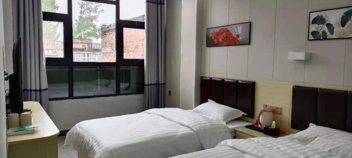 Jinhua Business Hotel Hotels in Xichuan