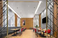 Borrman Hotel (Guilin North Railway Station Zhonghao International)