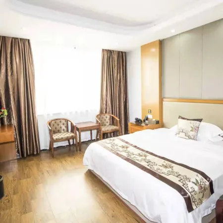 Yuanling Grand Hyatt Hotel