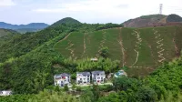 Huzhou Xisai  mountain col in the courtyard home stay