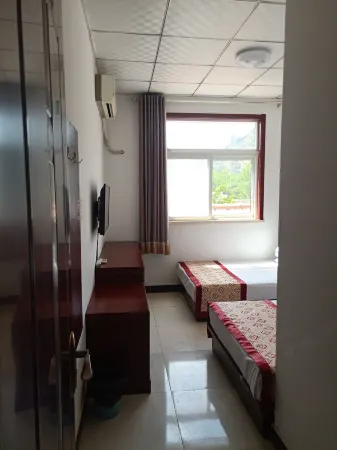 Yeshanpo Yongqing Hotel