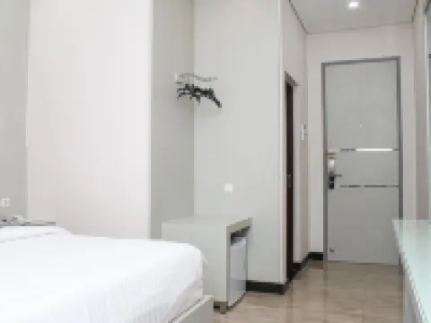 Helsinki Hotel Palu Hotels in Palu
