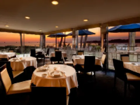 マリブホテル（リビエラ逗子マリーナ内） 逗子のホテル