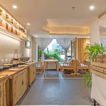 Senberstan Hotel (Chengdu Financial Twin Towers City) Отели рядом с достопримечательностью «Глобальный центр «Новый век»»
