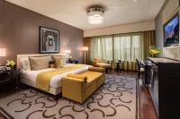 Taj Santacruz Hotels in 