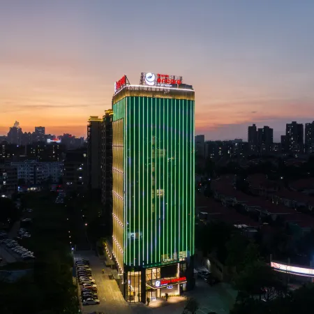 Ramada Encore Hotel (Dongguan Dongcheng Wanda Plaza)