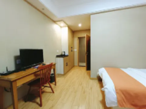 Baoxing Dawa Gengzha Mountain Xia Muyun Homestay