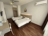 Green World Hotel