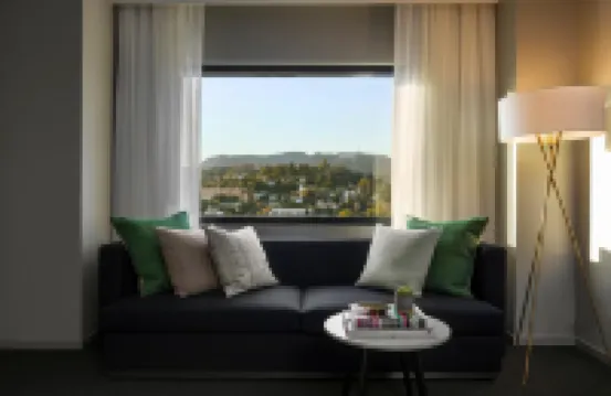 Kimpton EVERLY HOTEL by IHG Hotels near Hotel Cafe