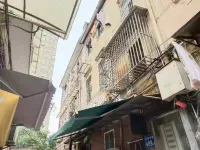 Xiaolingjie Youth Apartment (Park Front Subway Station Branch)