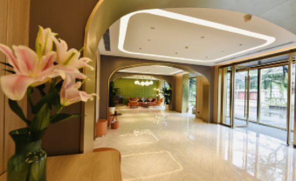 PALACE HOTELS(Beijing Datun Road East Subway Station Beijing's Bird Nest)