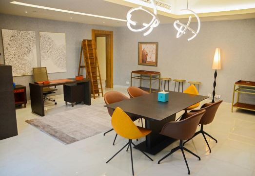 [안달루시아 알 시프 리조트 & 스파의 웅장한 건물 외관 사진]