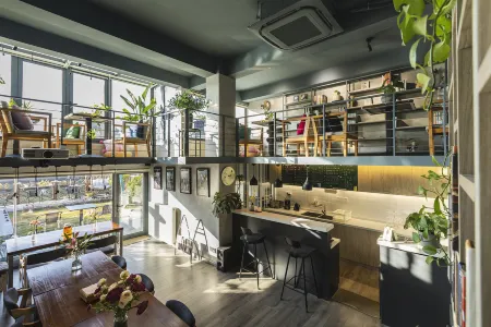 Shanghai Phoebe's holiday (Book & Bed) Отели рядом с достопримечательностью «Caibang Village»