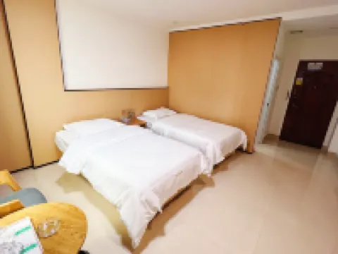 Huiyue Fashion Apartment