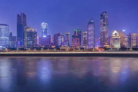 Holiday Inn Nanchang Riverside Отели рядом с достопримечательностью «Jiangxi Water Resources Institute»