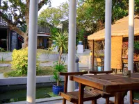 Cozy Minfeng Homestay (Zhongshan Yuhou Branch) Hotels near Zhan's Garden