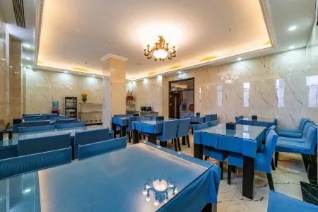 Yuqianchi Business Hotel