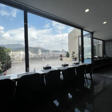 Lanxiang Boutique Hotel