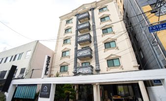 Jeju Hotel the Danjam