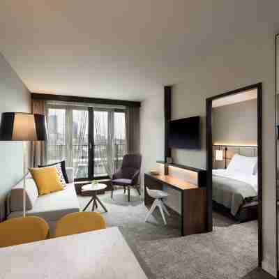 Adina Apartment Hotel Frankfurt Westend Rooms