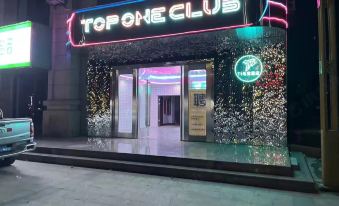 Top ONE E-sports Hotel