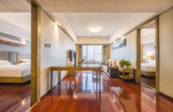 廣州麗柏國際酒店（崗頂地鐵站店） 鄰近摩登百貨（崗頂店）的酒店