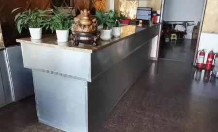 Great Wall Business Hotel Отели в г. Цженхэ