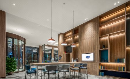 Holiday Inn Express Beihai Yintan - Housity