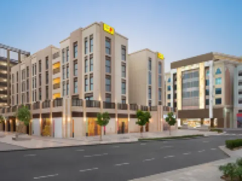 Ibis Styles Dubai Gold District Hotels near Palm Deira