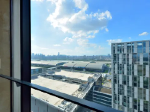 Guangzhou Fuying Apartment (Poly World Trade Center Pazhou Convention and Exhibition Center Store) Hotels near Exhibition Hall of China Import and Export Fair