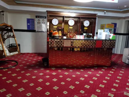 Guangshui Lantian Hotel Отели рядом с достопримечательностью «Yintaishan Park and Zoo (South Gate)»