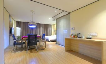 Zhixin Gardenia Hotel (Jingzhou Hospital of Traditional Chinese Medicine, Hongxing Road Branch)