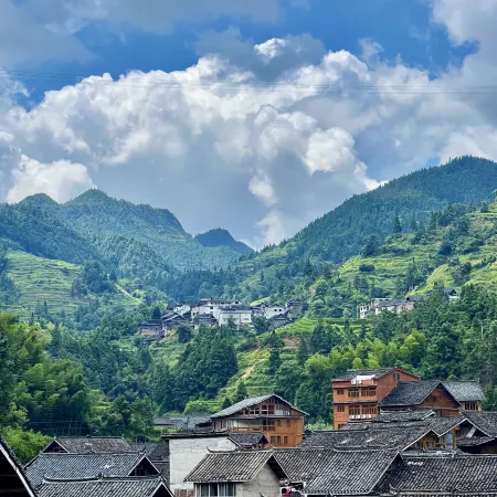Sihai Jiayuan Chinese Inn (Zhaoxing Dong Village)