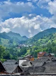 Sihai Jiayuan Chinese Inn (Zhaoxing Dong Village)