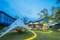 Floral Hotel·Baohua Temple Taoli spring breeze hotel Hotel a Jurong