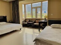 Jiayin Jinjiawan Hotel - balcony
