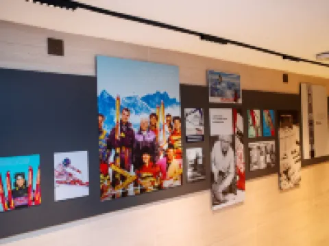 โรงแรมจานหยุน ซาโลมอน ทะเลสาบซงฮวา จี๋หลิน โรงแรมในจี๋หลิน