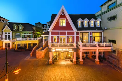 Amble Hotel
