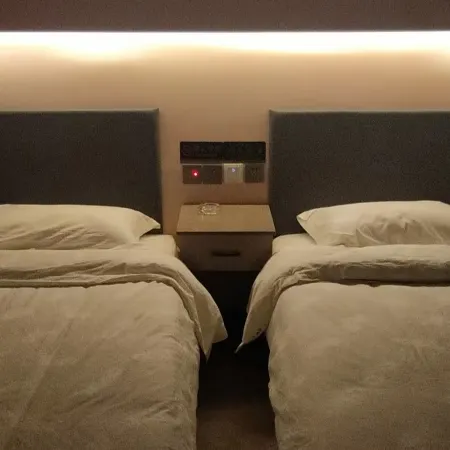 Shangzhongxia Homestay