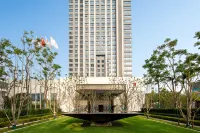HUALUXE Shanghai Changfeng Park Hotels in Shanghai
