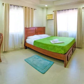 Crystal Shore Beach Resort Powered by Cocotel