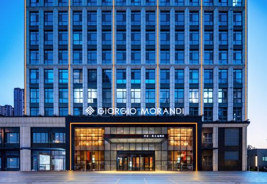 지난 시내 풍경 야경