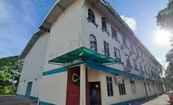 C HOTEL