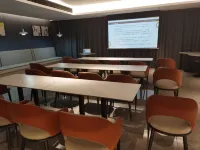 Me Young Me House Hotel (Ningxiang Wuyue Plaza) Ξενοδοχεία στην πόλη Νινγκζιάνγκ